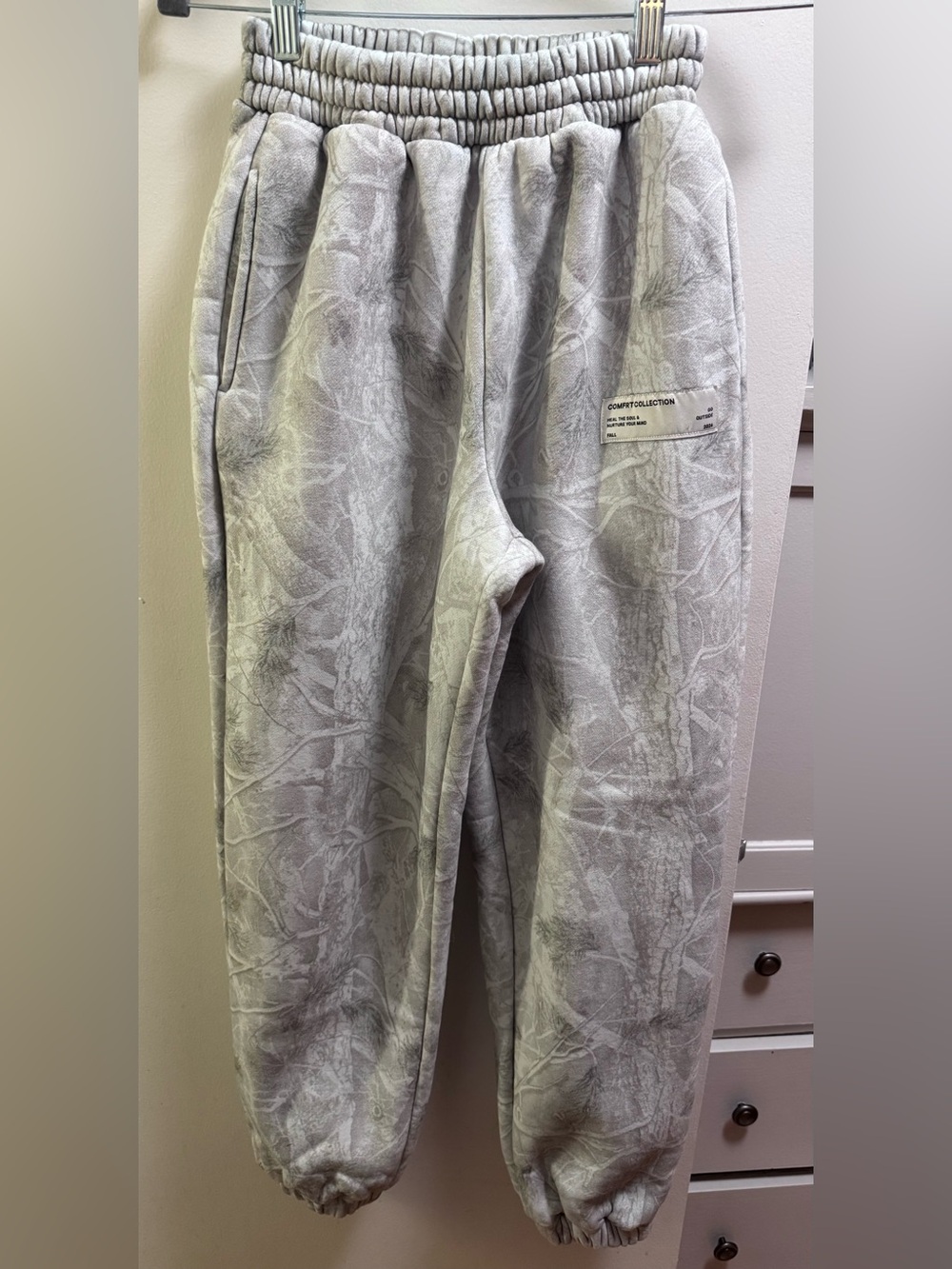 Women’s/Men’s Unisex Gray Camo Patterned Sweatpants XS